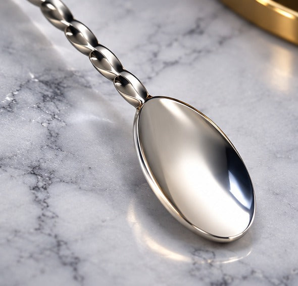 Cuillère à mélange Disque Genware EU 27 cm, gros plan sur la cuillère
