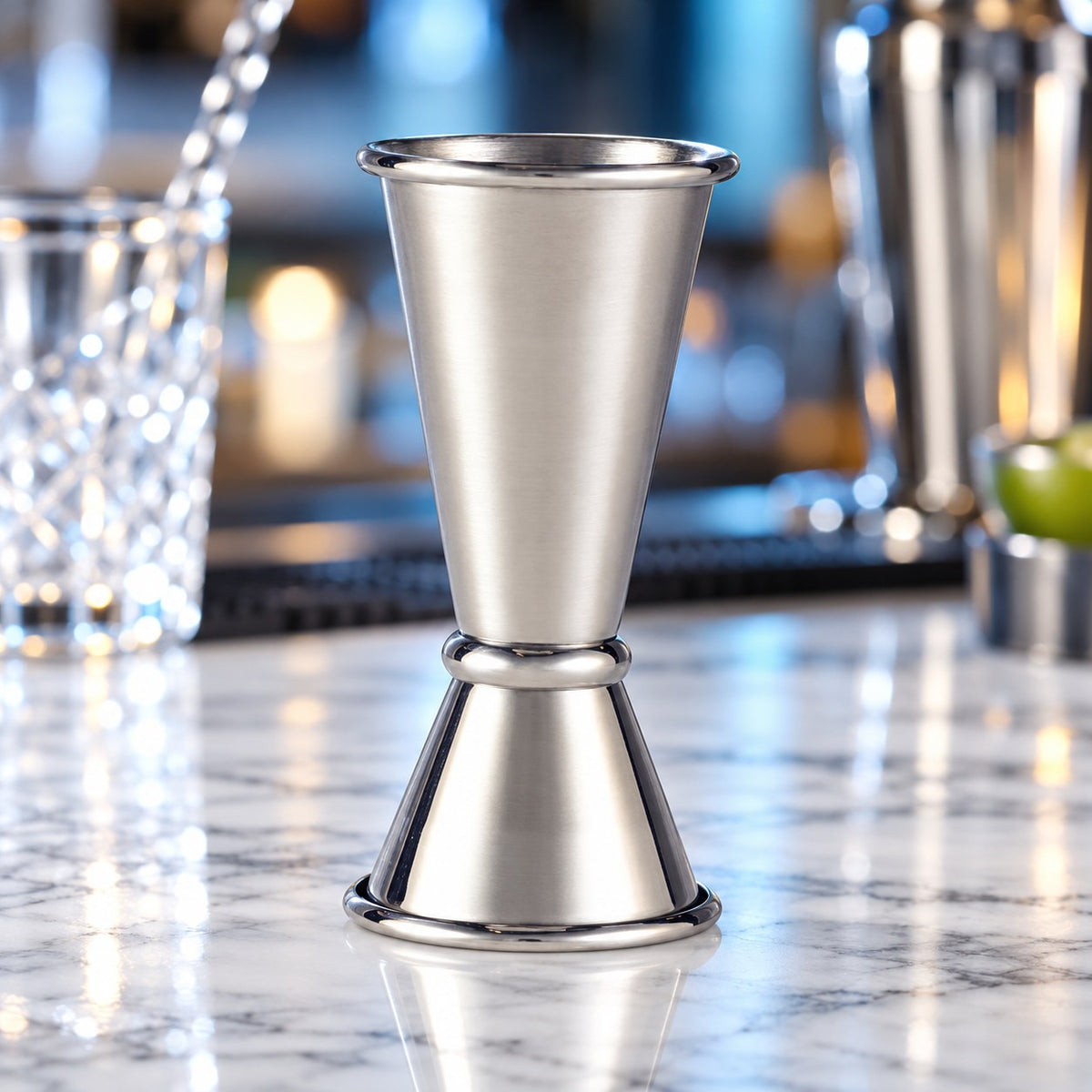Jigger Genware EU Généraliste 20/40 ml, vu de face sur fond clair