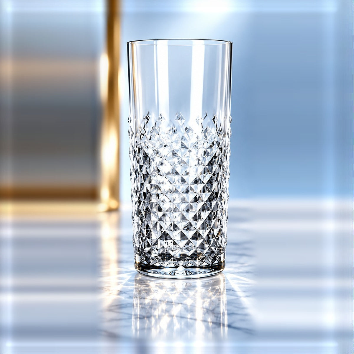 Long drink Libbey Carats 41 cl, vu de face sur fond clair