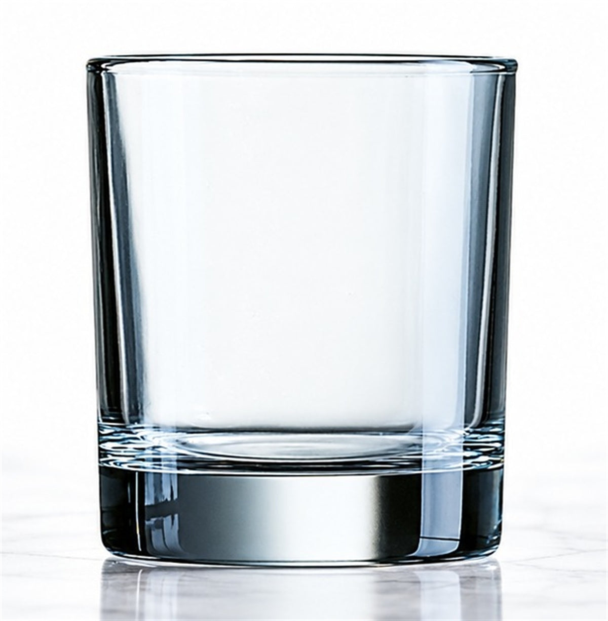 Verre short drink Arcoroc Islande 30 cl, vu de face sur fond clair