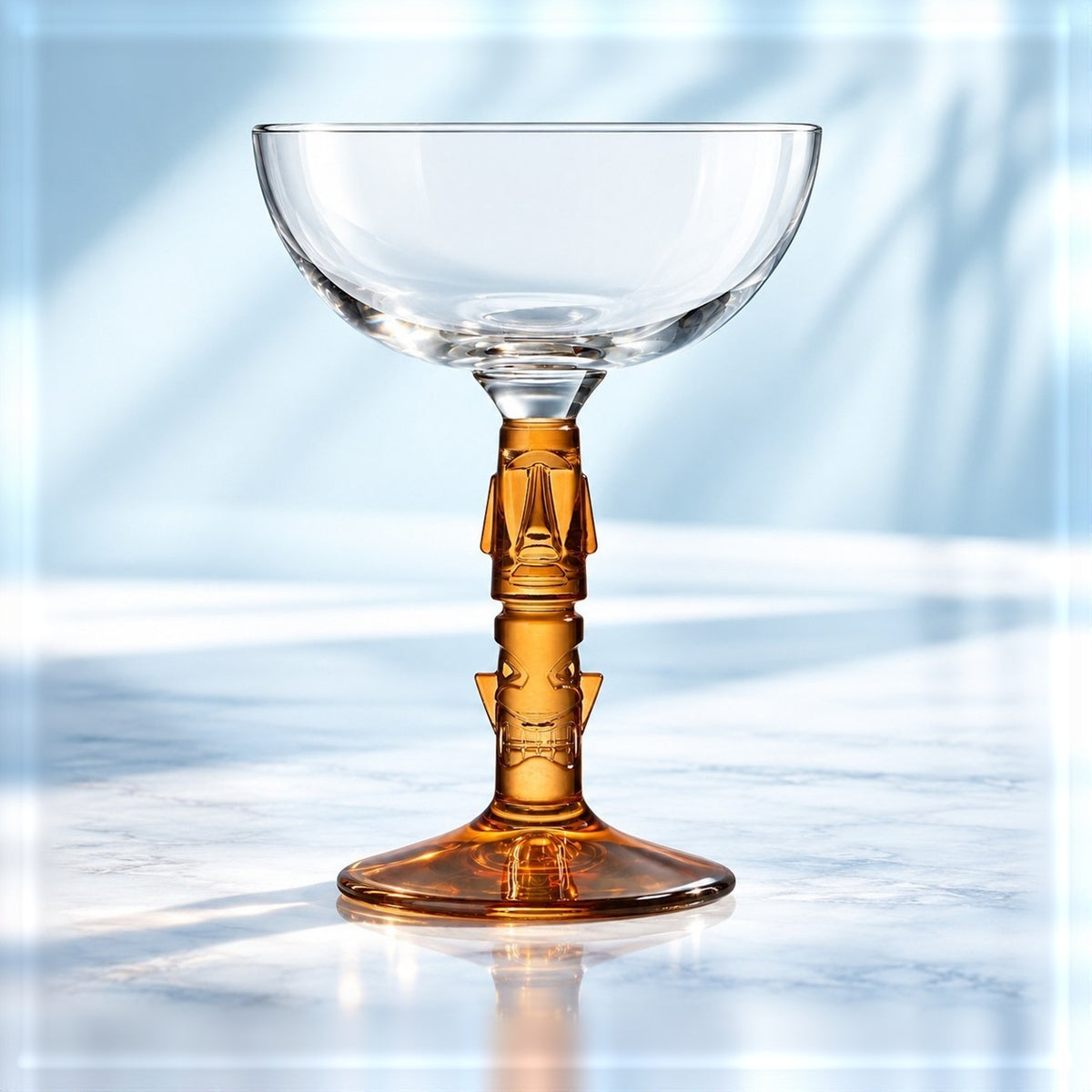 Coupette Tiki 25 cl, vu de face sur fond clair