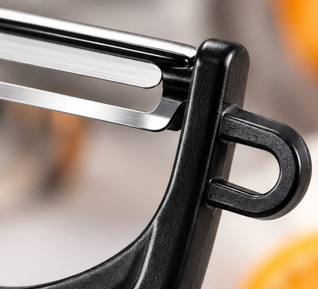 Économe Genware EU 15 cm, gros plan sur la lame