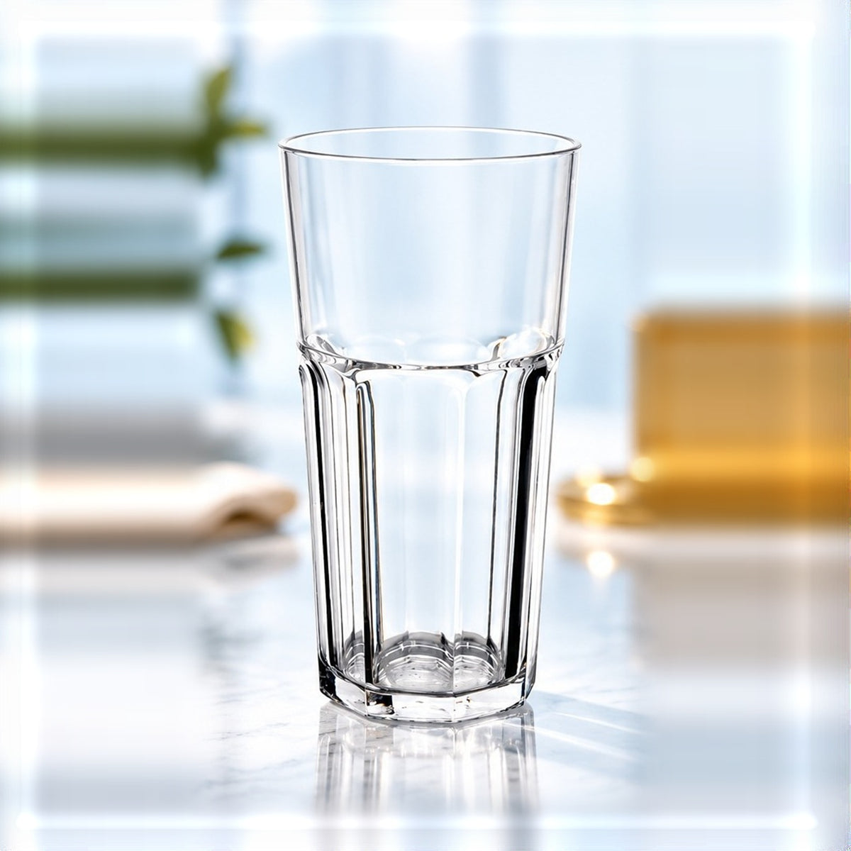 Tumbler RBdrinks Incassable 55 cl, vu de face sur fond clair