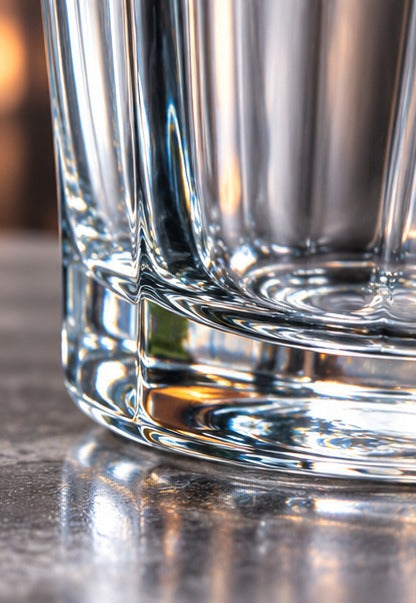 Gobelet Duralex Picardie 13 cl, gros plan sur les facettes