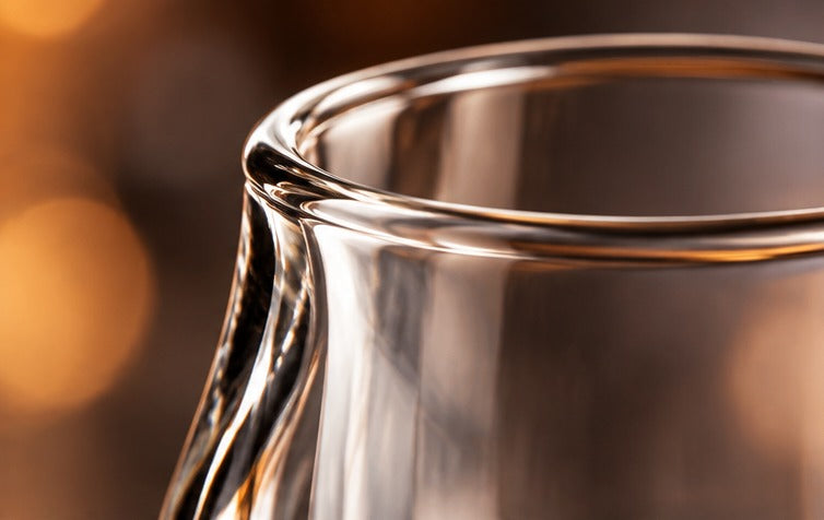 Verre à liqueur La Rochère Déguster 2 cl, gros plan sur le bord