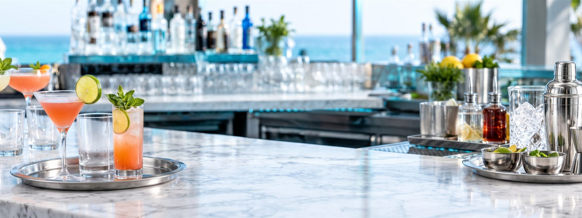 Plateaux : matériel et verrerie de bar professionnels BWA pour CHR, hétels et restaurants